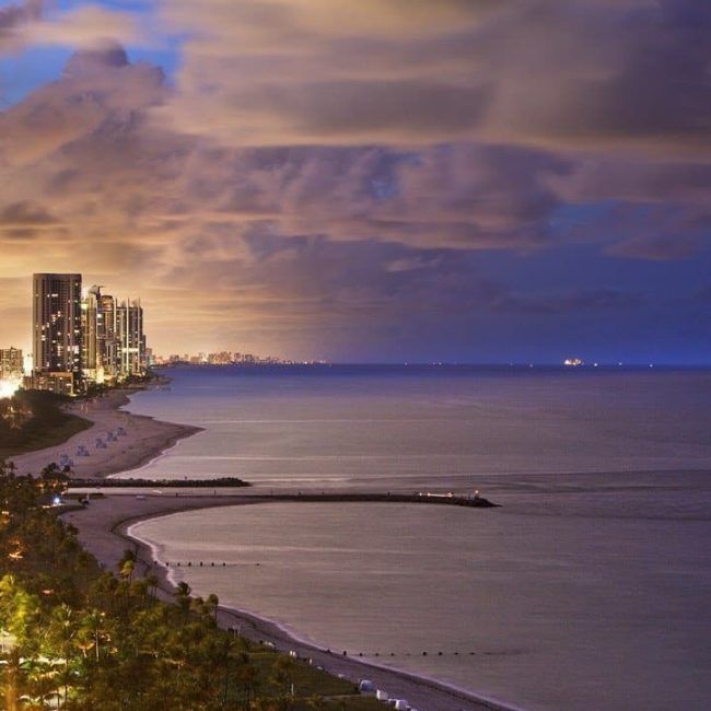 The St. Regis Bal Harbour Resort